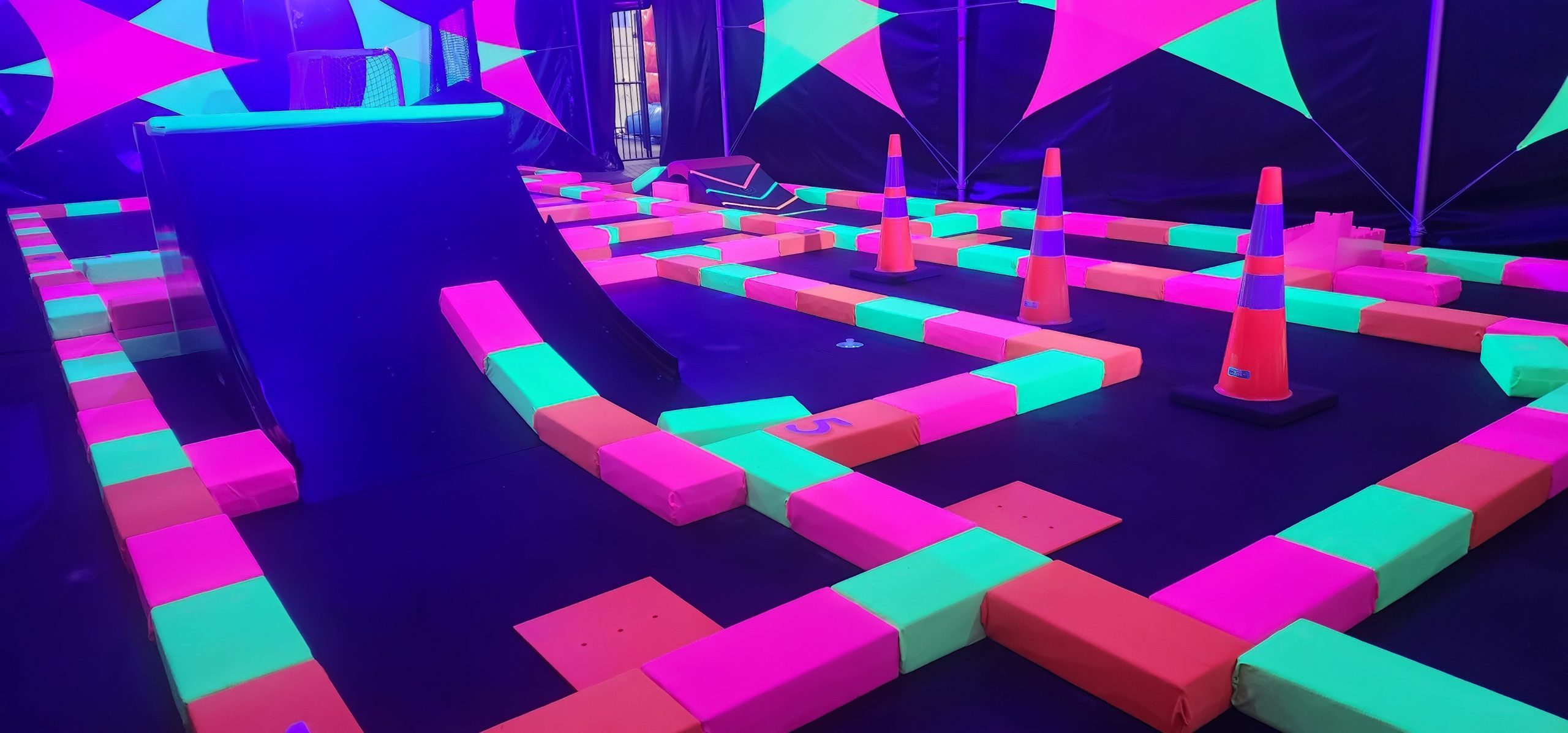 Glow Golf - Niagara Kraze